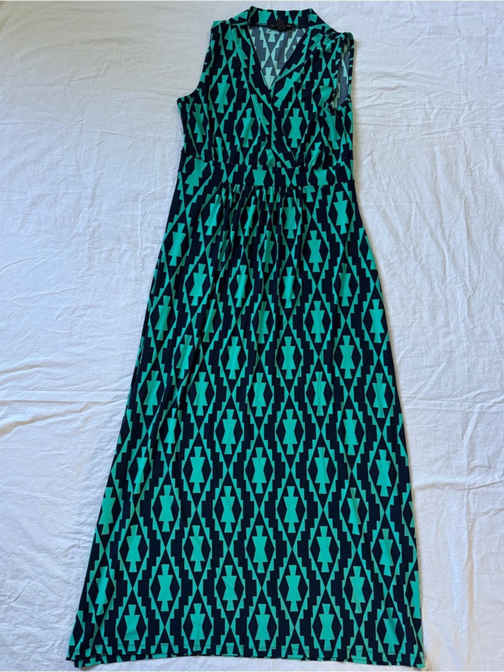 Susan Lawrence Teal and Black Geometric Sleeveless Maxi Dress